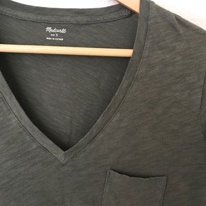 Madewell pocket tee Size S